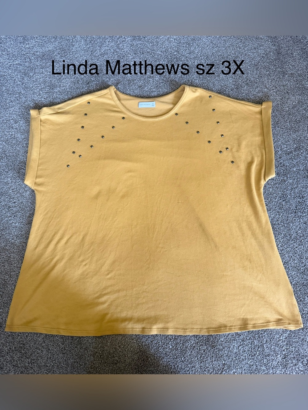 Linda Matthews sz 3X Mustard Short Sleeve Top